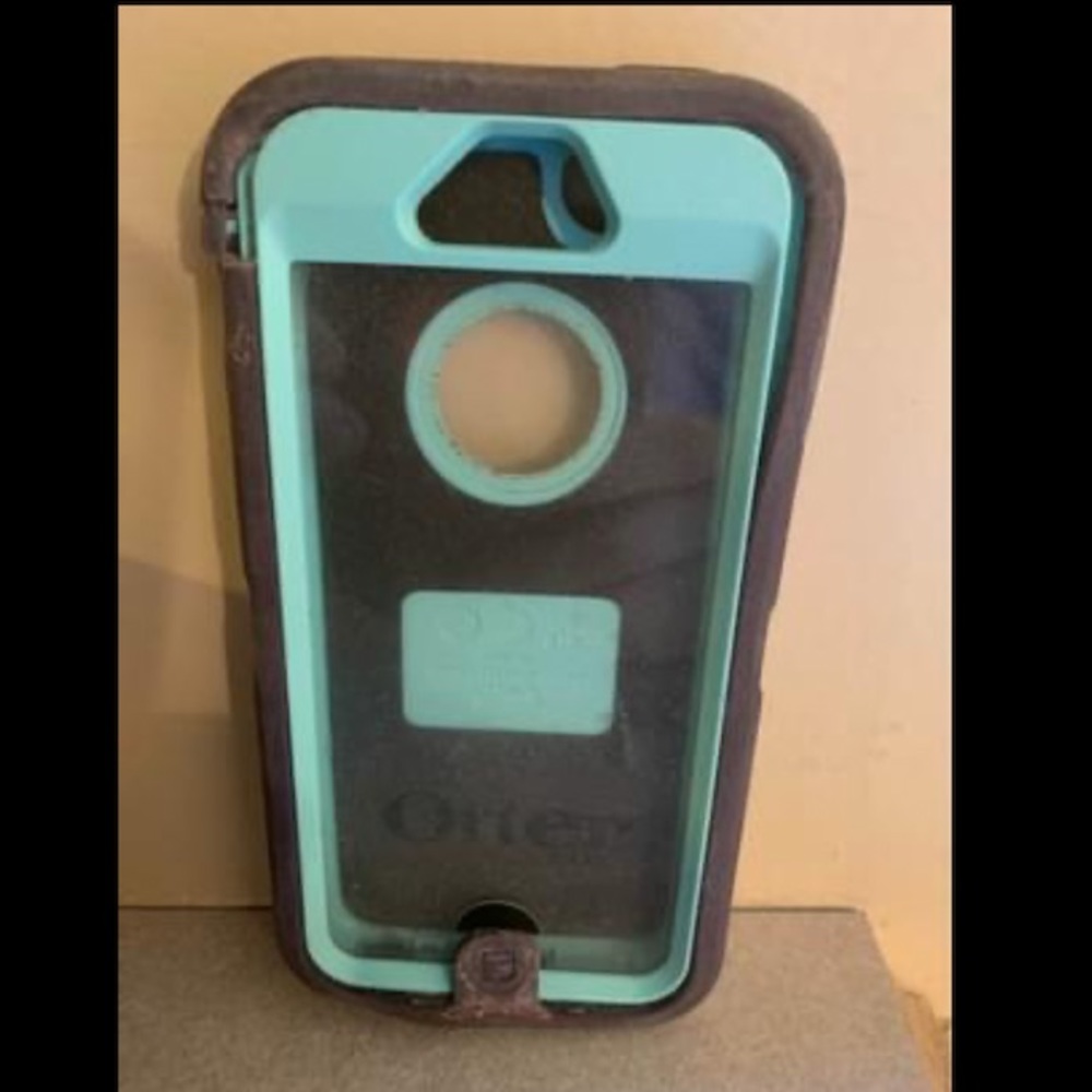 iPhone 5s OtterBox Case